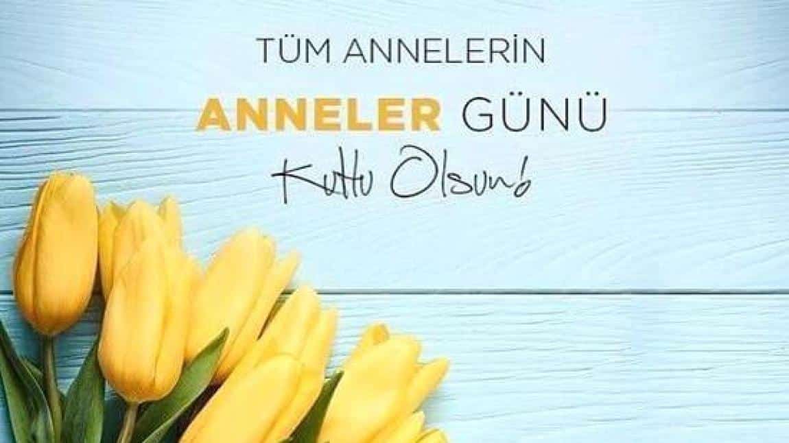 ANNELER GÜNÜ